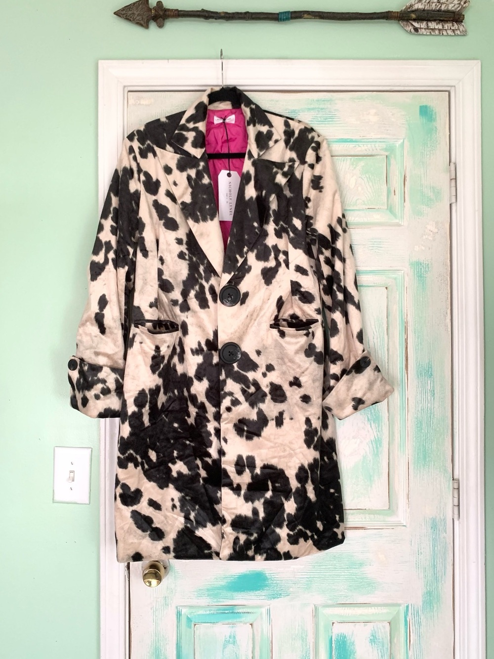 NWT Nichole Lynel Black/White Cow Print Pink Lining Coat Medium